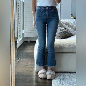 Cropped flare jeans